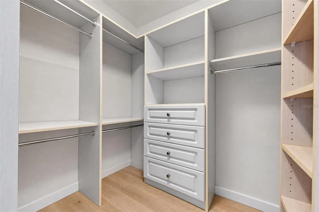 Photo of 226 SAINT JAMES PARK