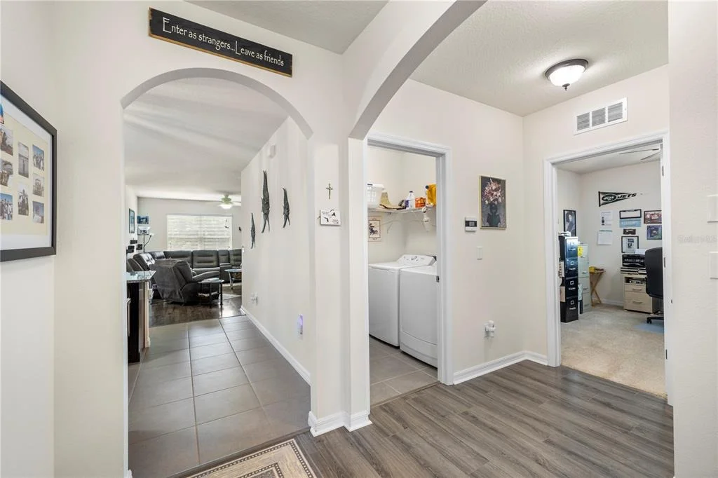 Photo of 10527 PARK MEADOWBROOKE DRIVE