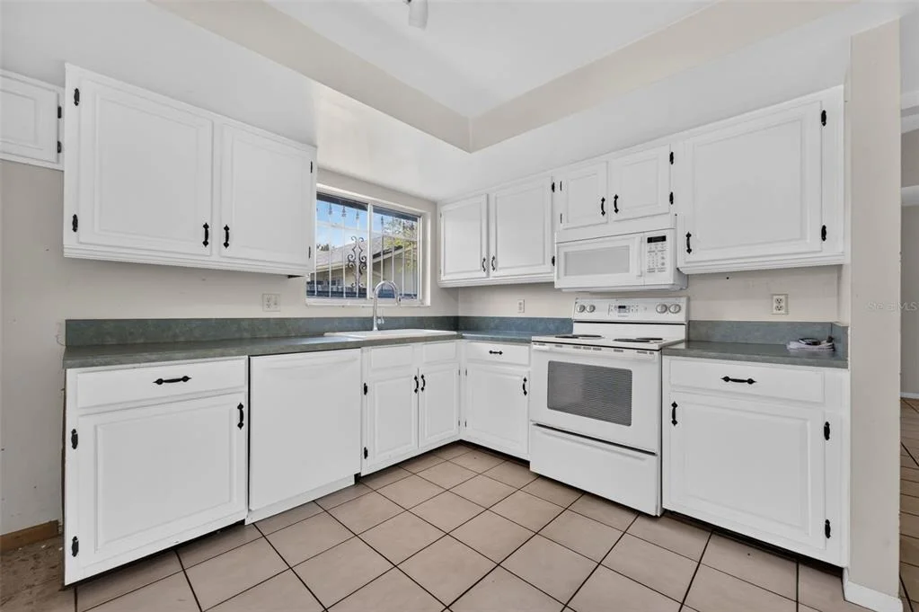 Photo of 649 SAUSALITO BOULEVARD