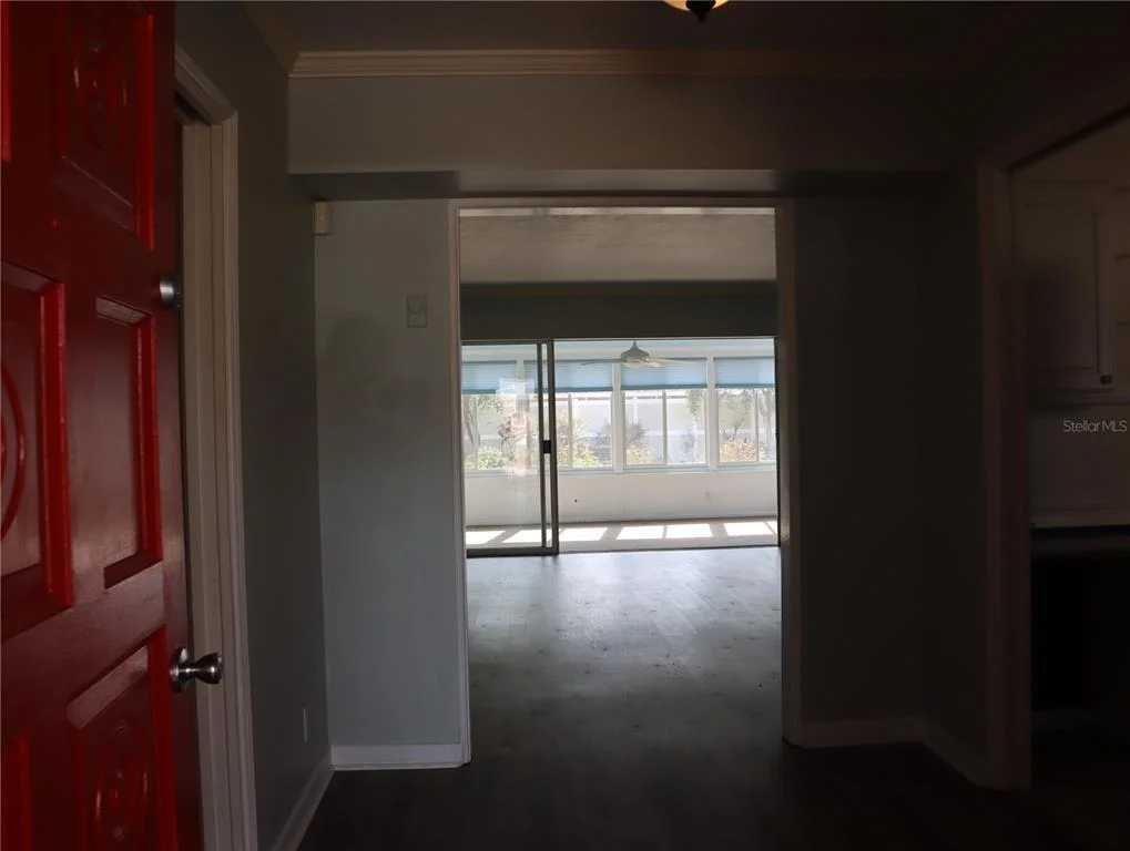Photo of 940 OLEANDER DRIVE SE