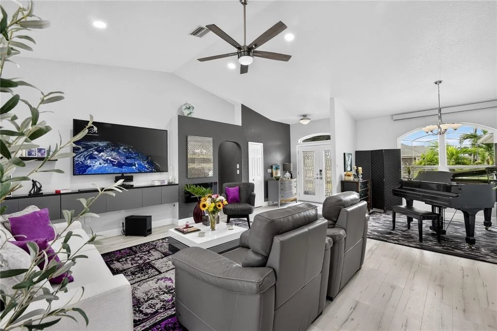 Photo of 2276 OBERON LANE