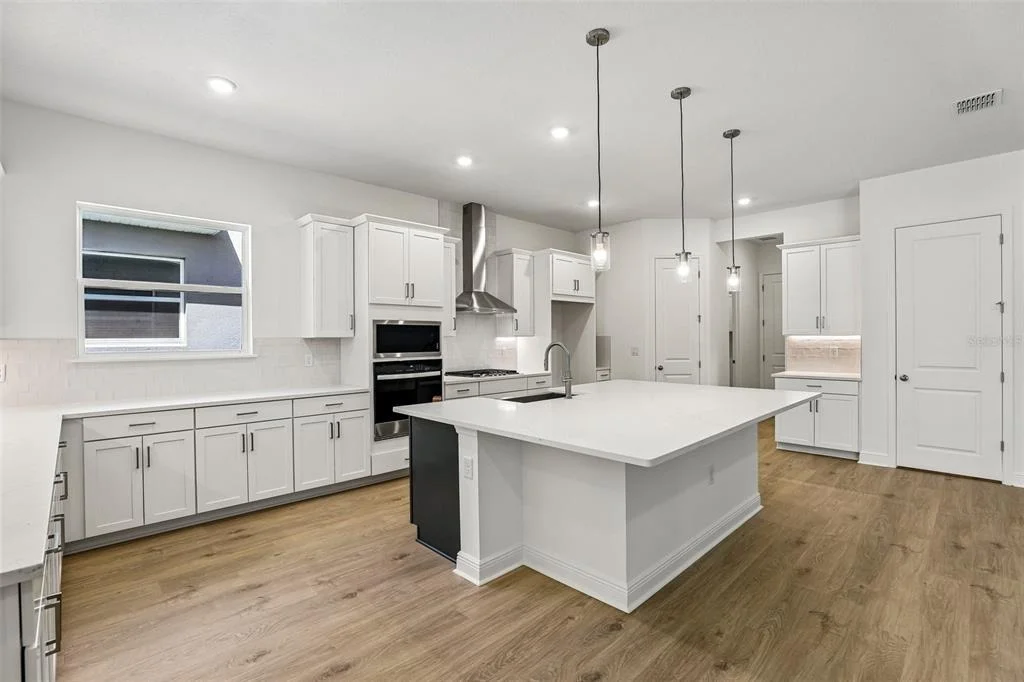 Photo of 14341 CREST PALM AVENUE
