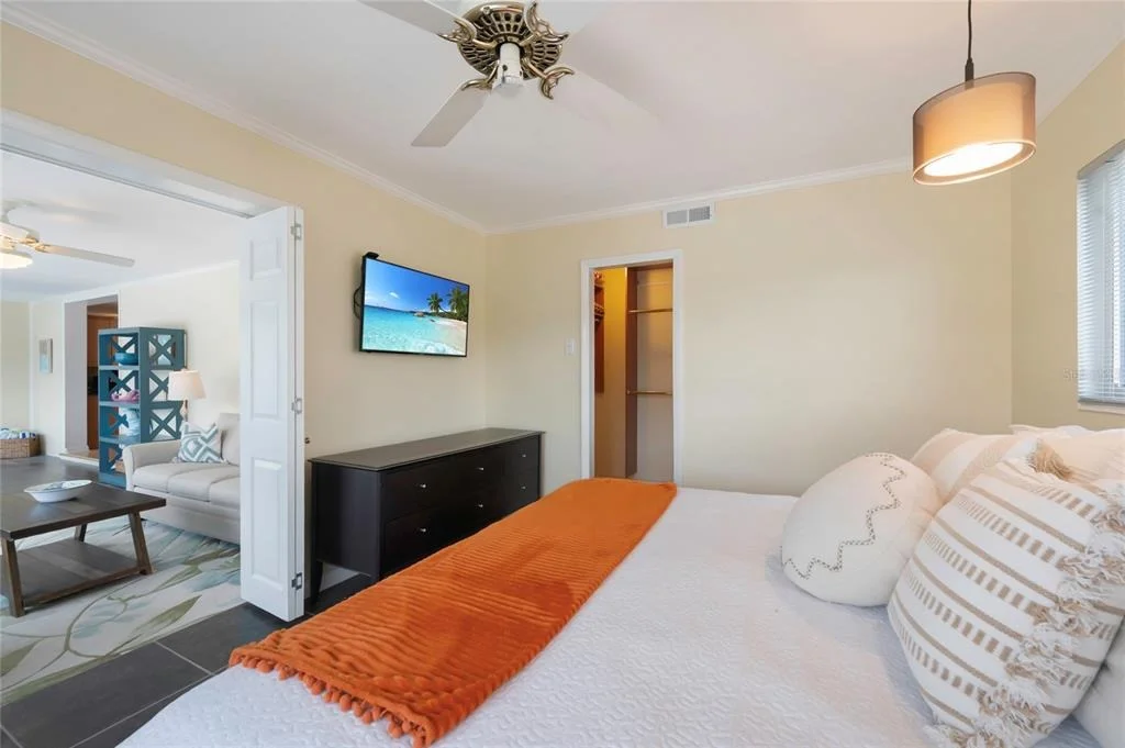 Photo of 4223 ROYAL PALM DRIVE