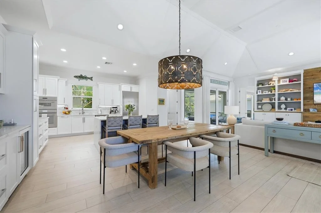 Photo of 3913 ROBERTS POINT ROAD