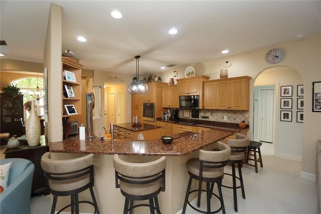 Photo of 17123 BARCREST LANE