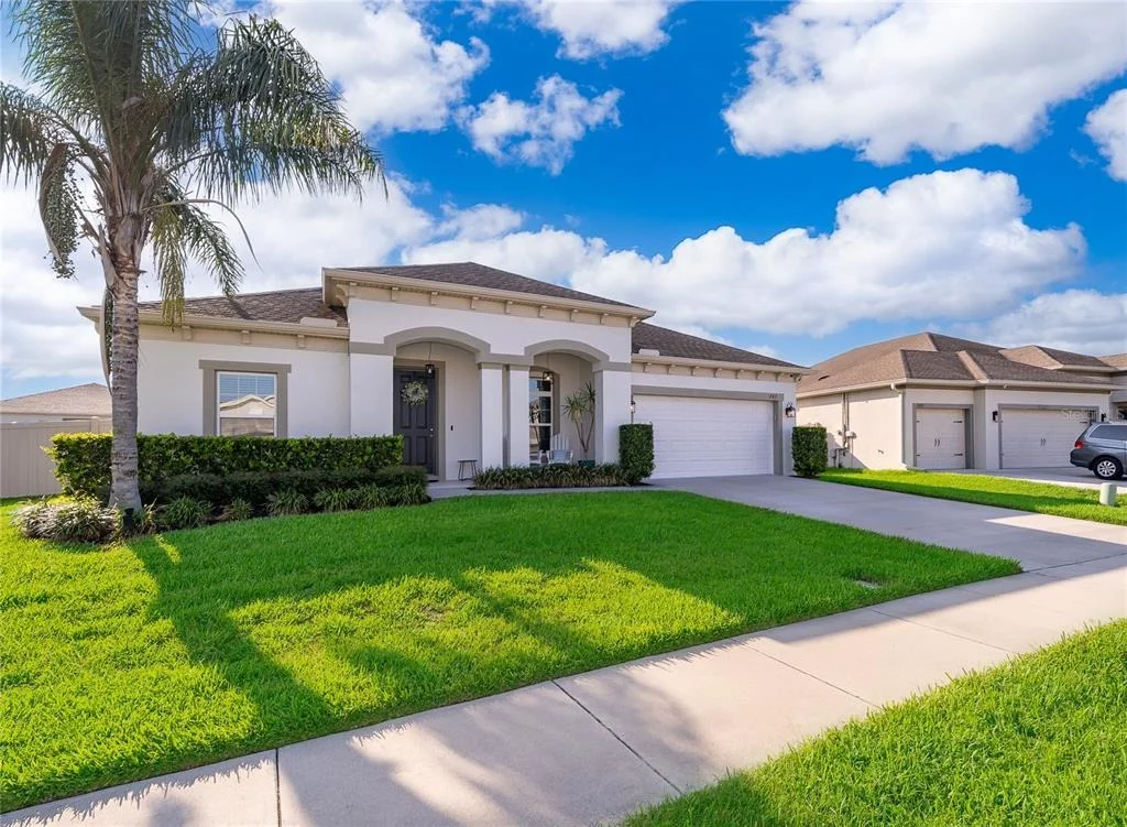Photo of 1787 CHATSWORTH CIRCLE