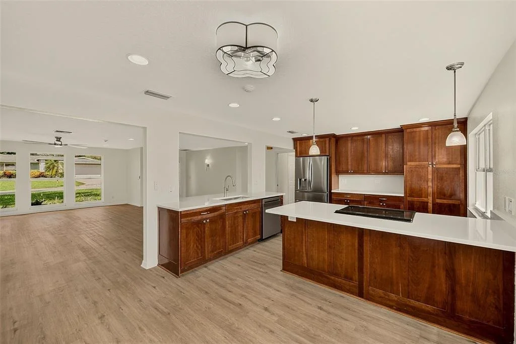 Photo of 833 TALLOWOOD DRIVE