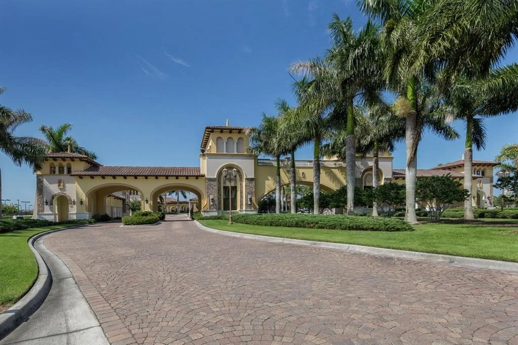 Photo of 12490 CINQUETERRE DRIVE