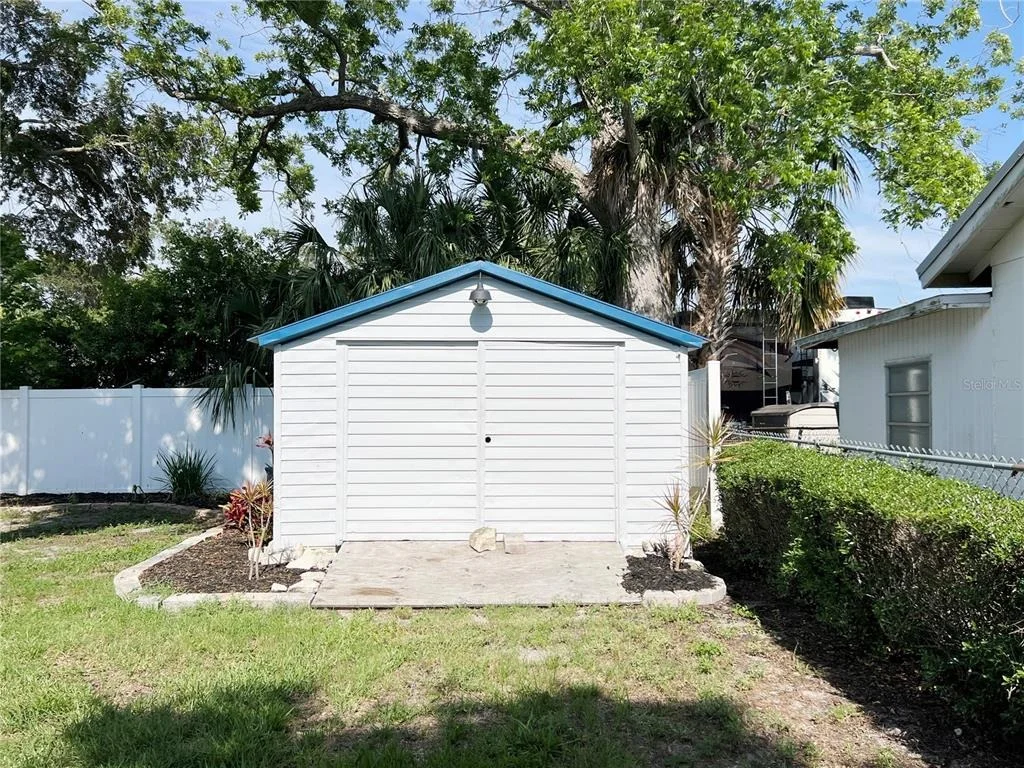 Photo of 14124 PLUM LANE