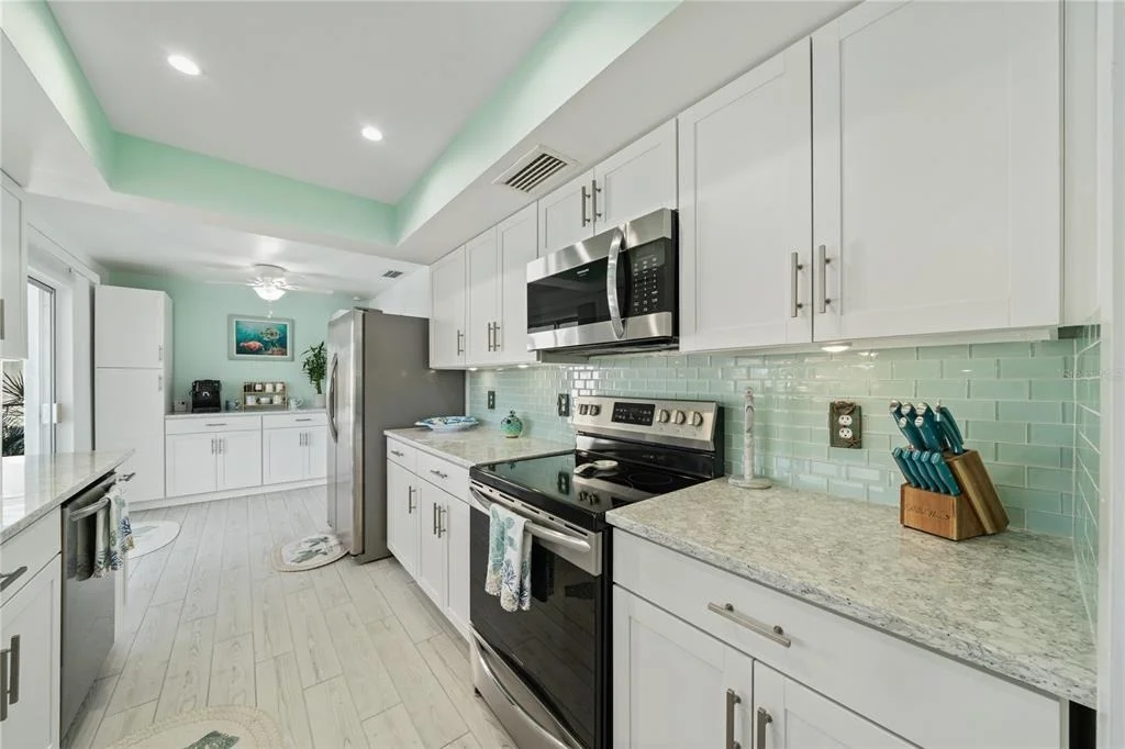 Photo of 632 SHORE DRIVE