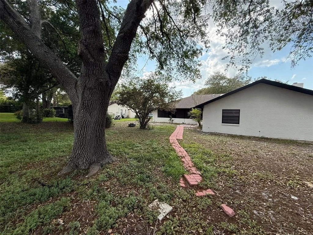 Photo of 5312 SUWANNEE ROAD