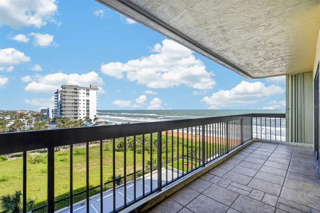 Photo of Unit 4E at 1513 OCEAN SHORE BOULEVARD