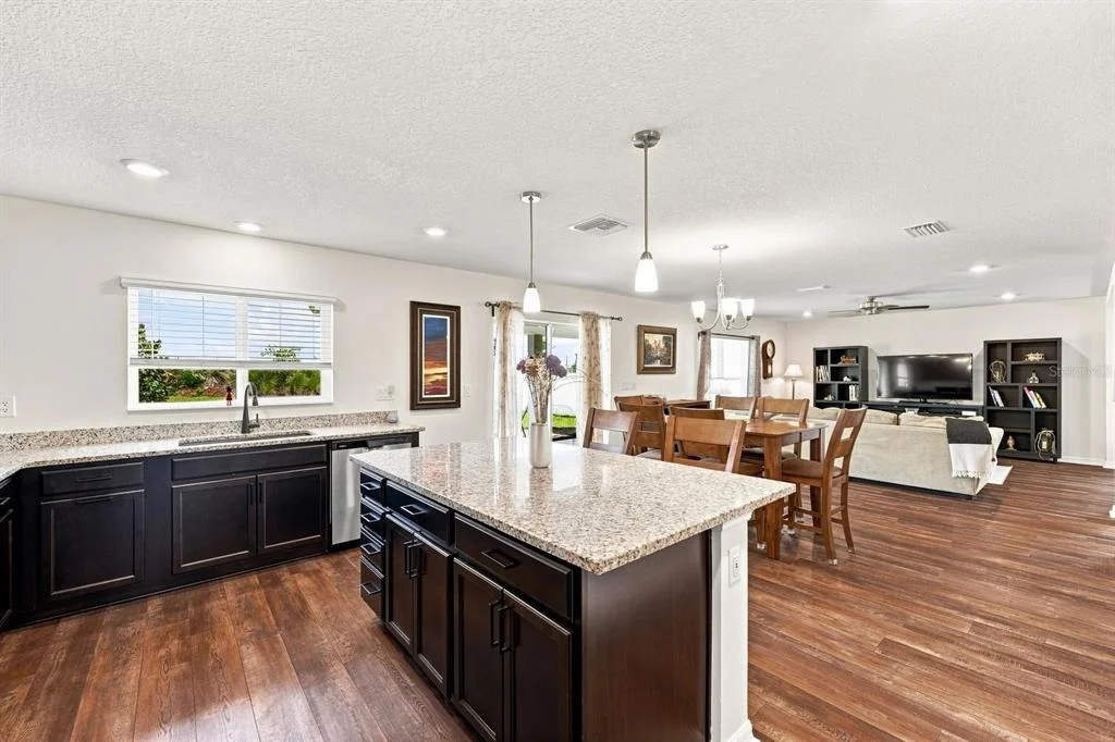 Photo of 455 OVERPOOL AVENUE