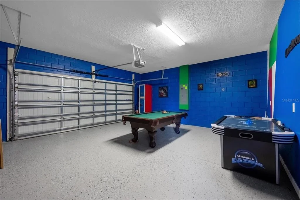 Photo of 7260 OAKMOSS LOOP