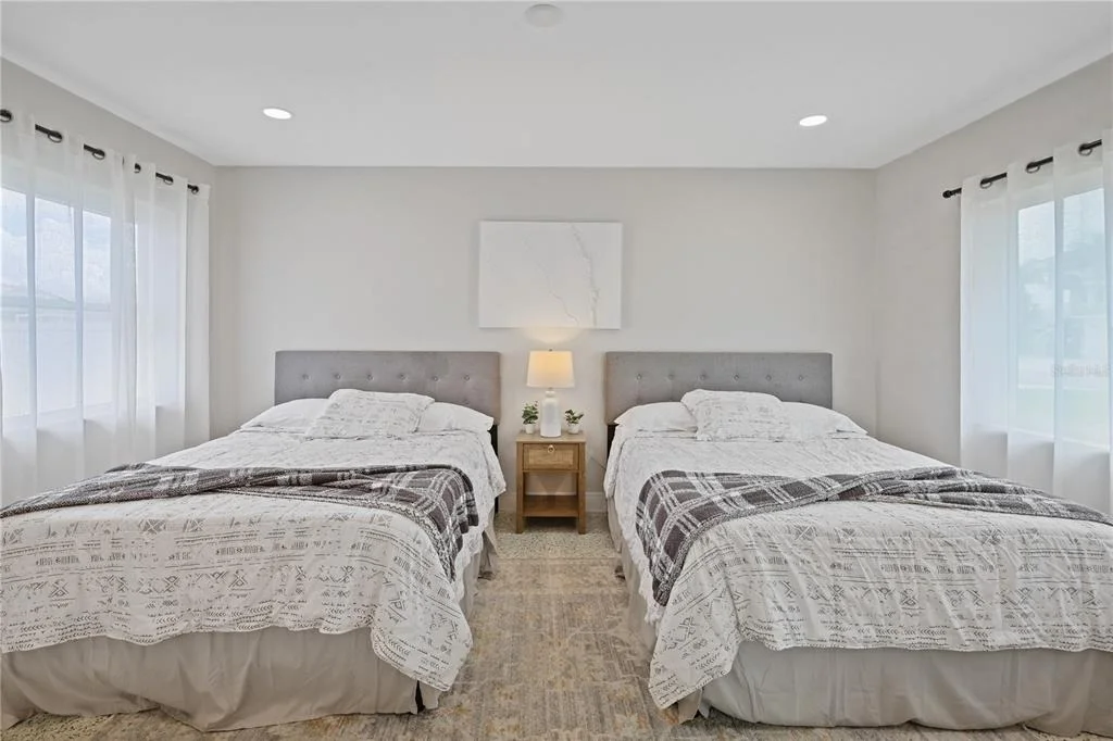 Photo of 136 BAYSIDE DRIVE