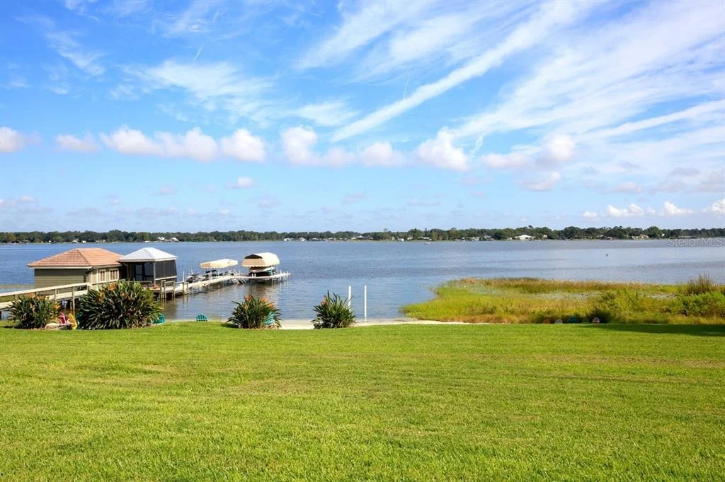 Photo of 11035 SE SUNSET HARBOR ROAD