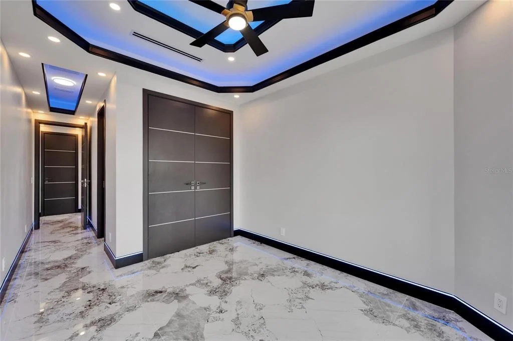 Photo of 6520 SIMONE SHORES CIRCLE