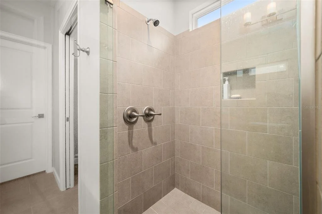Photo of 1402 NW 121ST WAY