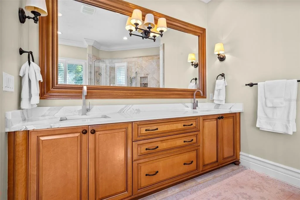 Photo of 1394 HARBOR DRIVE