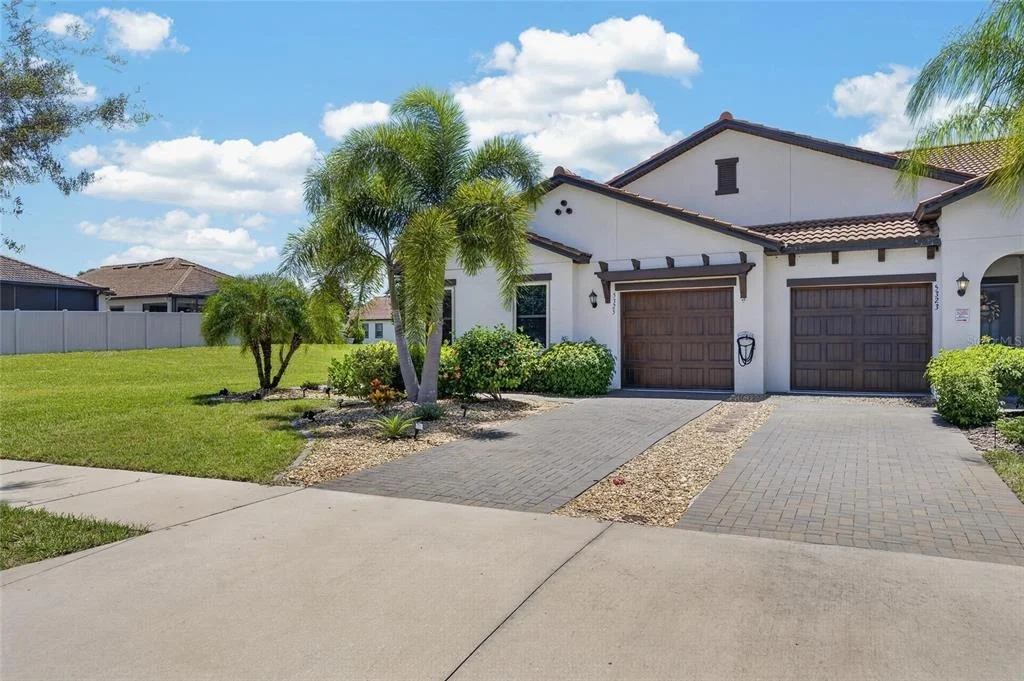 Photo of 5325 STOIC VALE DRIVE