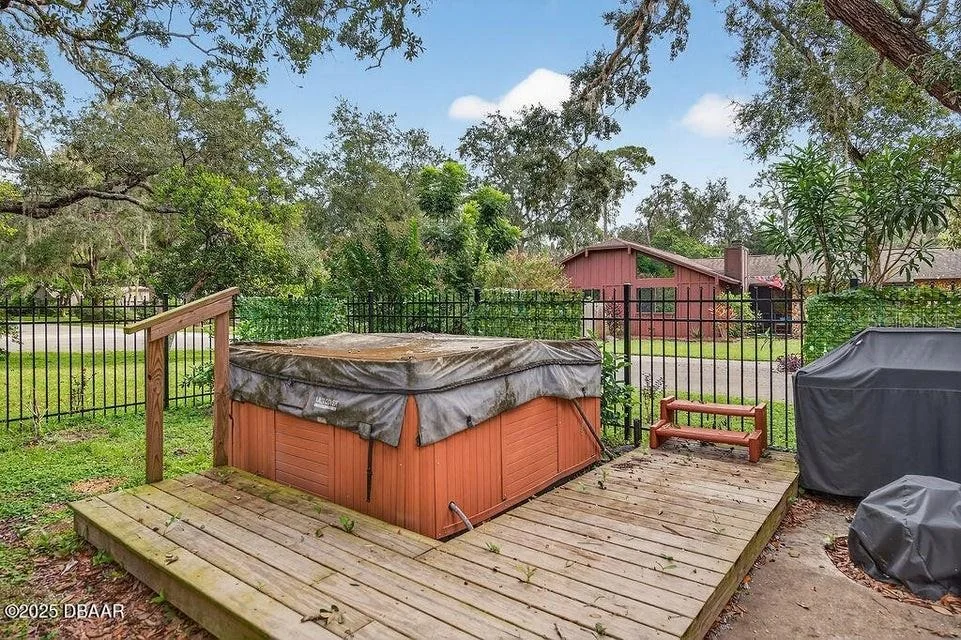 Photo of 28 BAYMEADOW COURT