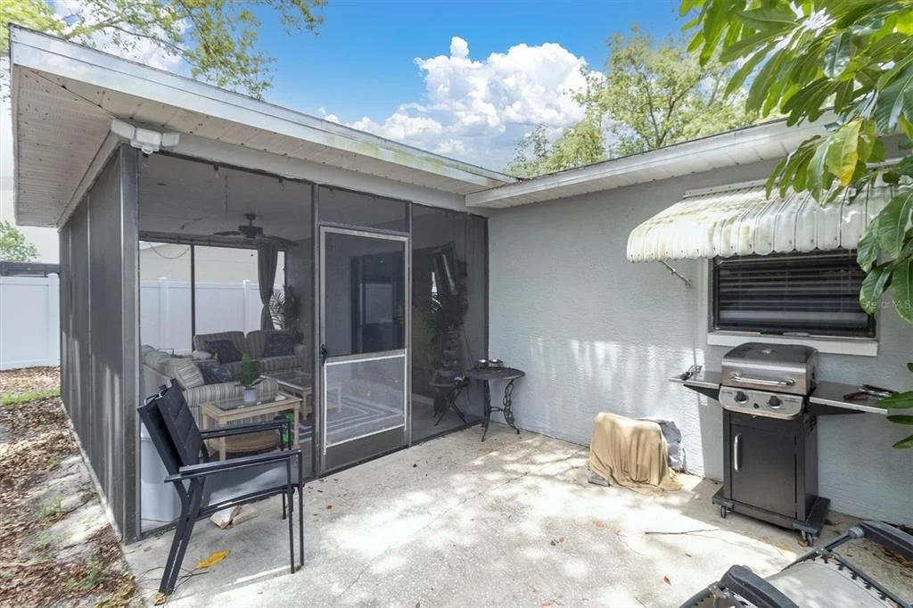 Photo of 8038 BUTTONBALL LANE