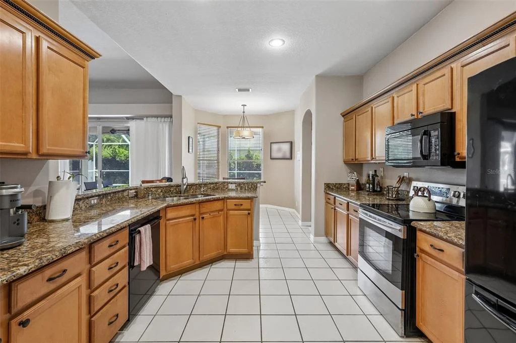 Photo of 1008 ROBINWOOD DRIVE