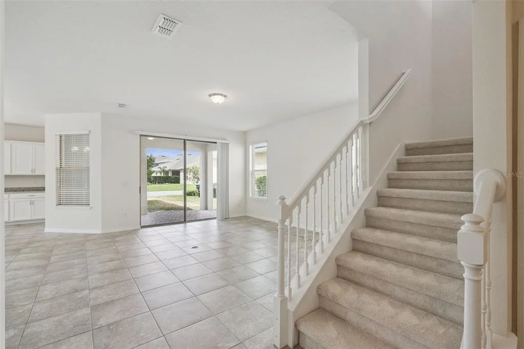 Photo of 16031 PEBBLE BLUFF LOOP