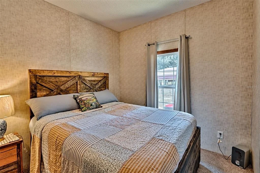 Photo of 1208 N COUNTY ROAD 315