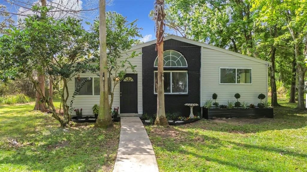 Photo of 9010 CONCORD ROAD