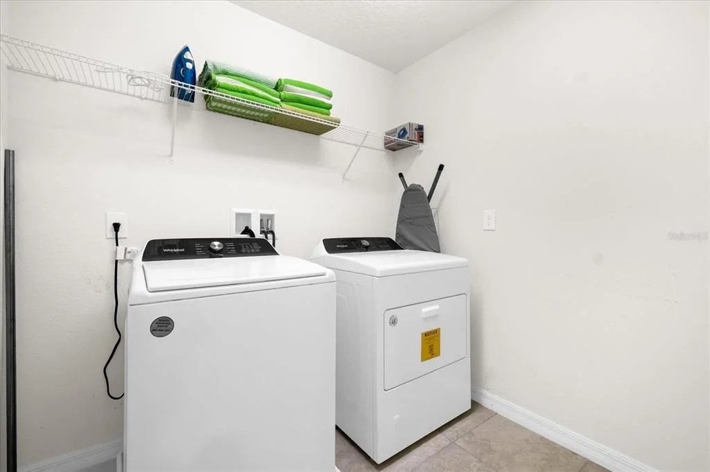 Photo of 7260 OAKMOSS LOOP