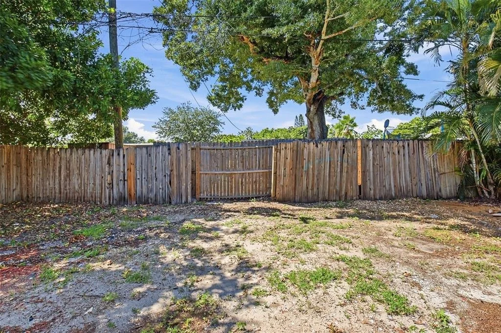 Photo of 11678 104TH STREET