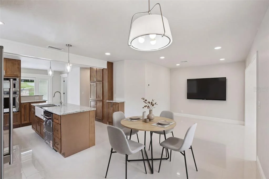 Photo of 2316 N GRIFFIN DRIVE