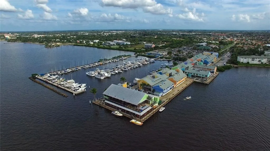 Photo of 65 COLONY POINT DRIVE