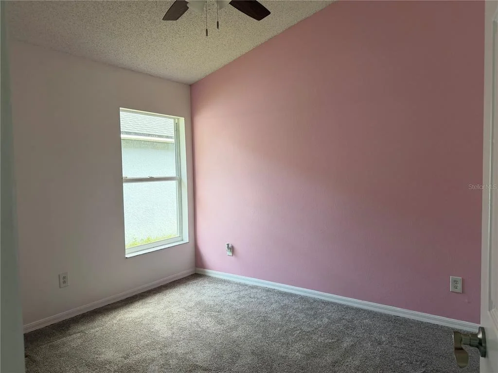 Photo of 1079 STONEHAM DRIVE