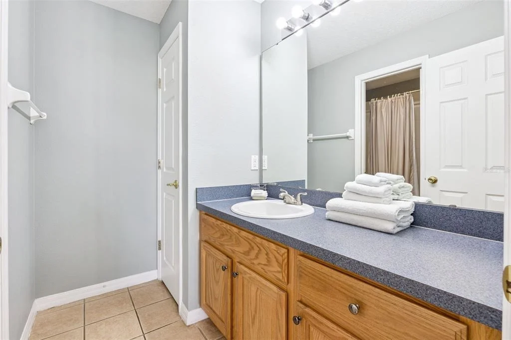 Photo of 746 KILDRUMMY DRIVE
