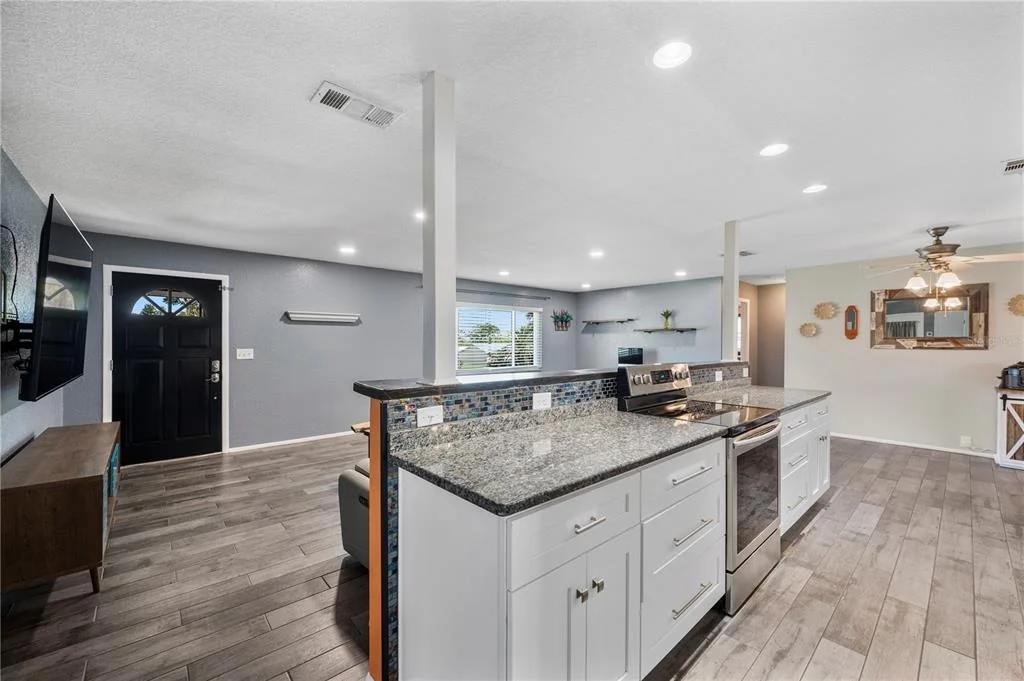 Photo of 635 HILLSIDE CIRCLE