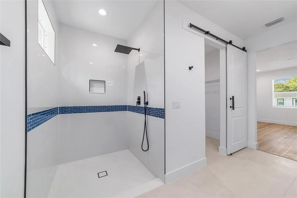 Photo of 7 OAK TRAIL