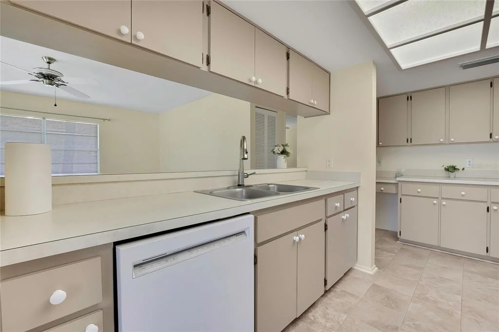 Photo of 7103 CROWN OAKS DRIVE