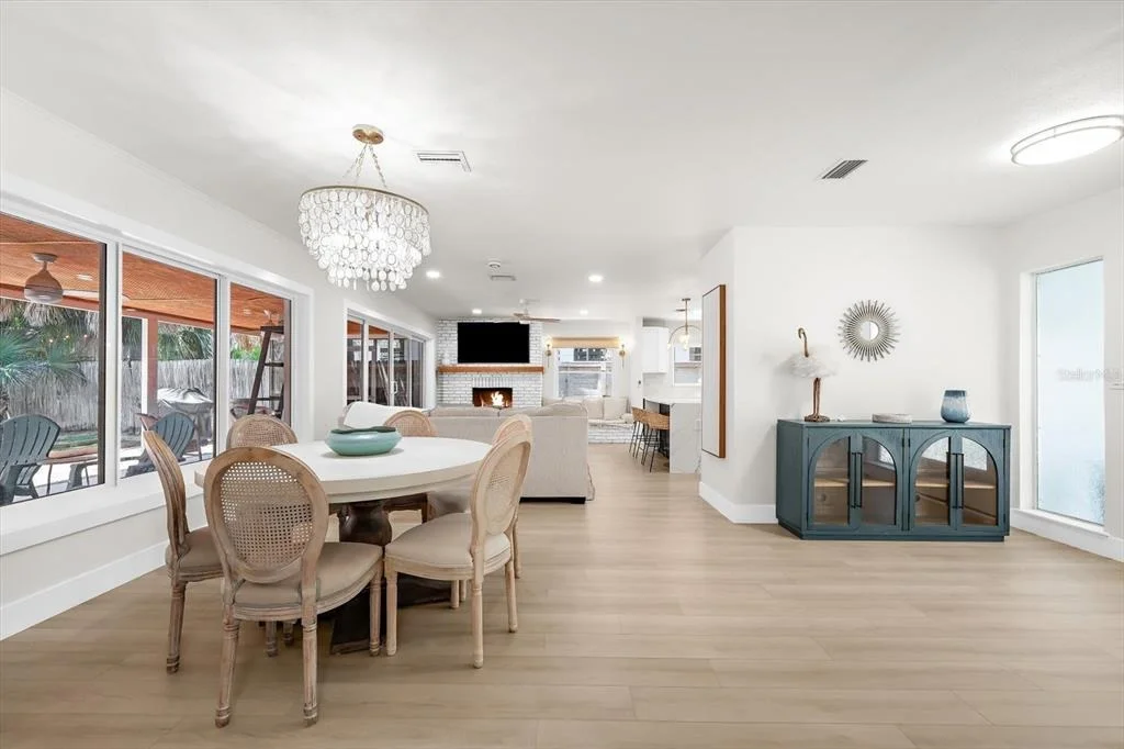 Photo of 730 BAY ESPLANADE