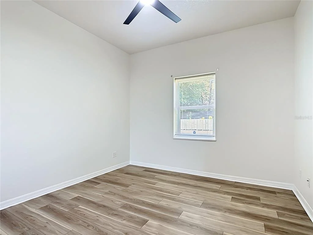 Photo of 2155 BARRATT COURT