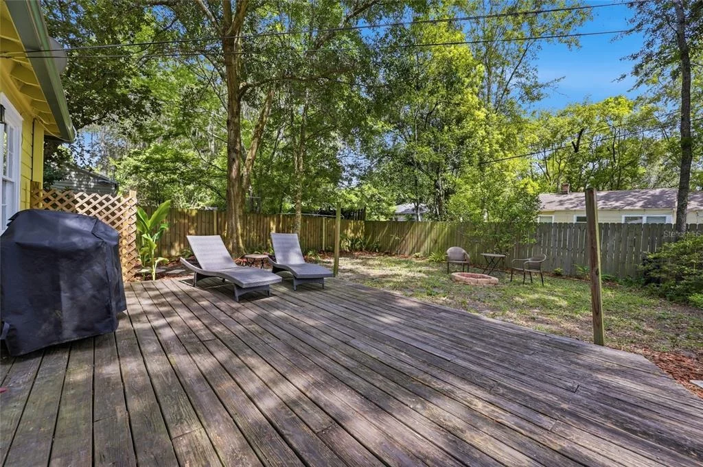 Photo of 616 NW 8TH PLACE