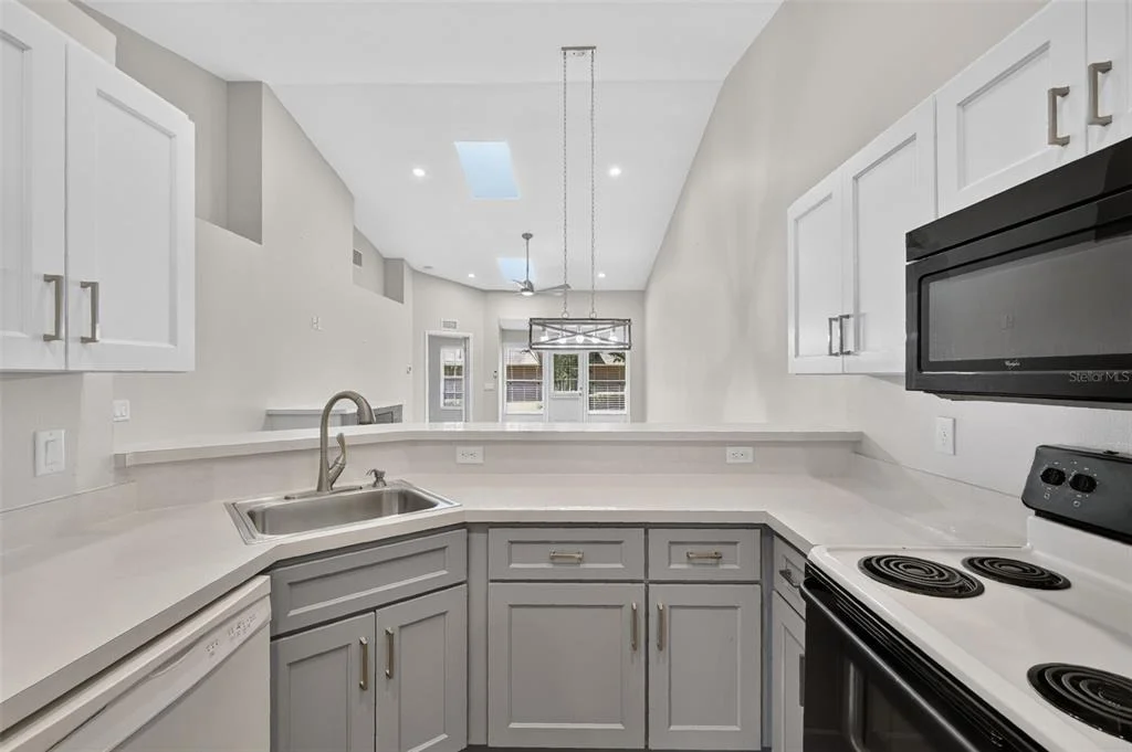 Photo of 5440 ROSEWALL CIRCLE