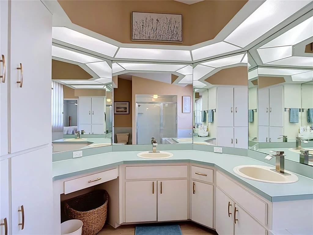 Photo of 1051 HOOK DRIVE
