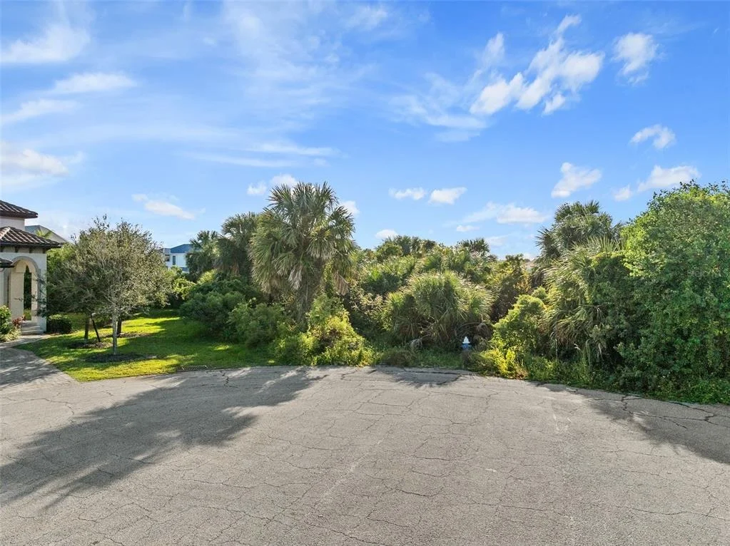 Photo of 12 LAUREL DRIVE