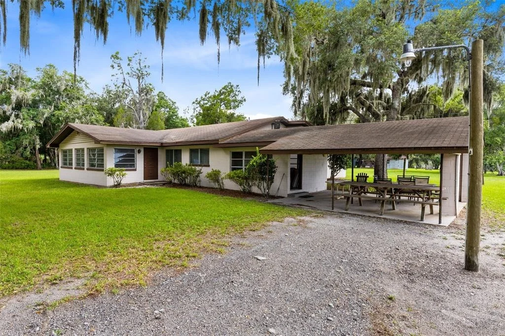 Photo of 950 S NARCOOSSEE ROAD