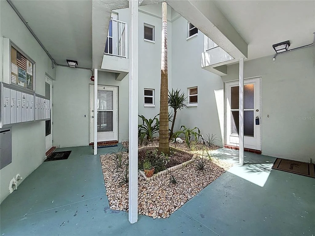 Photo of Unit 3 at 2570 GARY CIRCLE