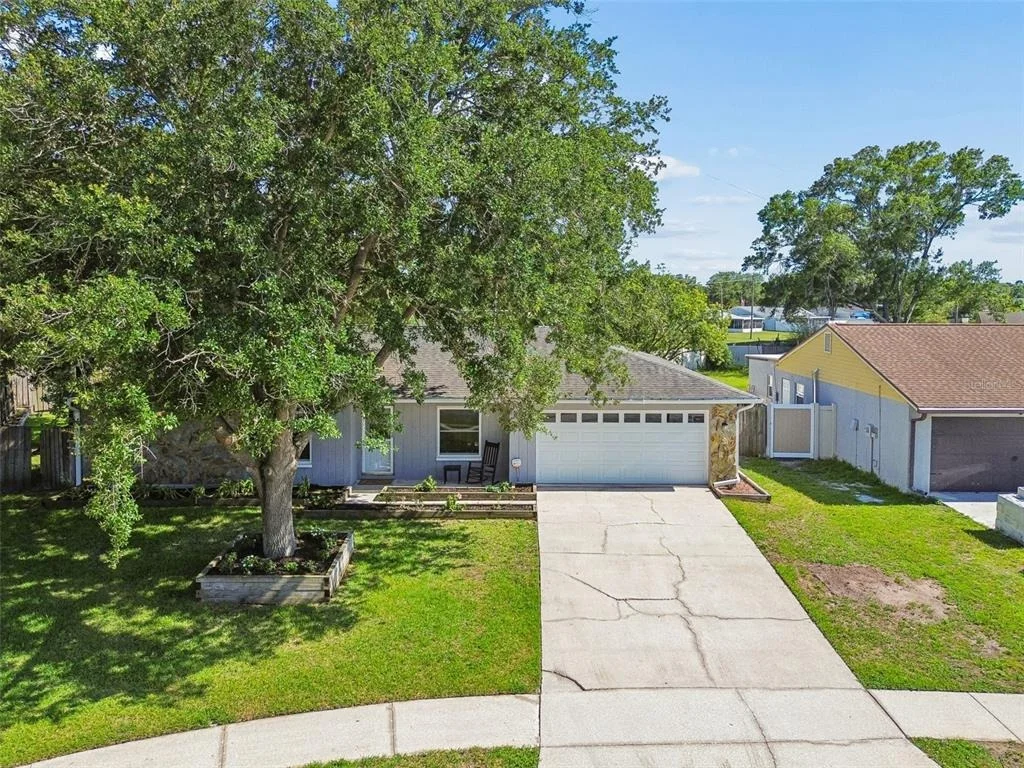 Photo of 16205 SAWGRASS CIRCLE
