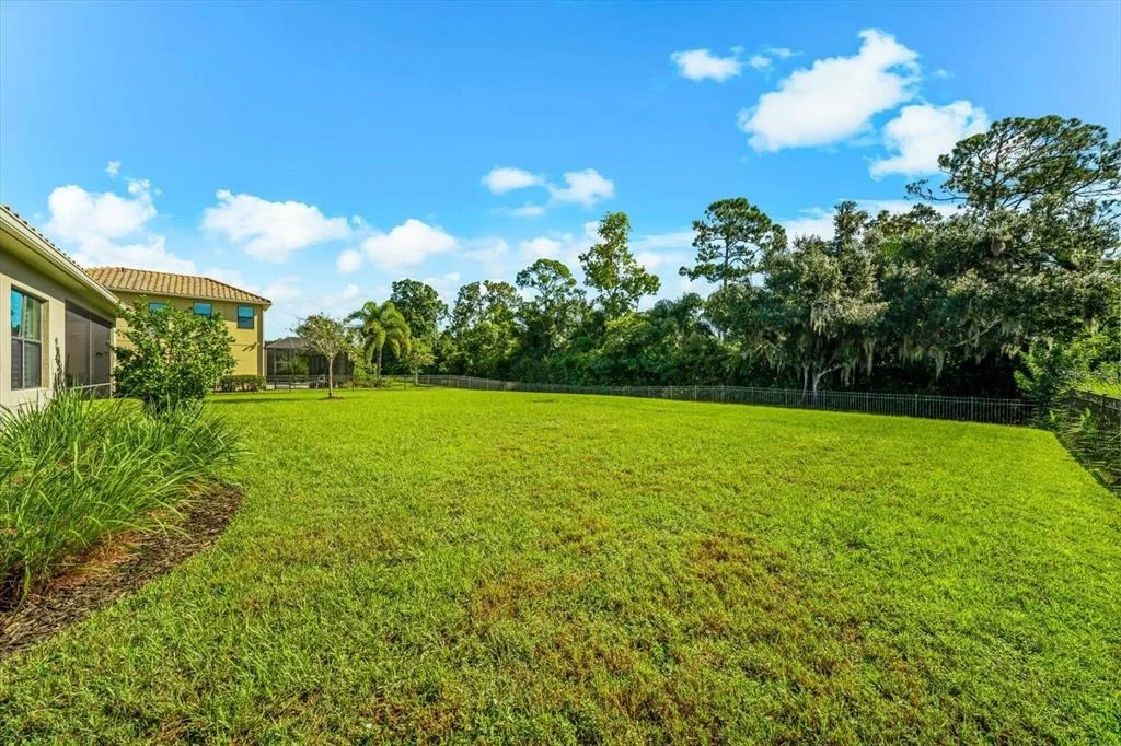 Photo of 8256 LARKSPUR CIRCLE