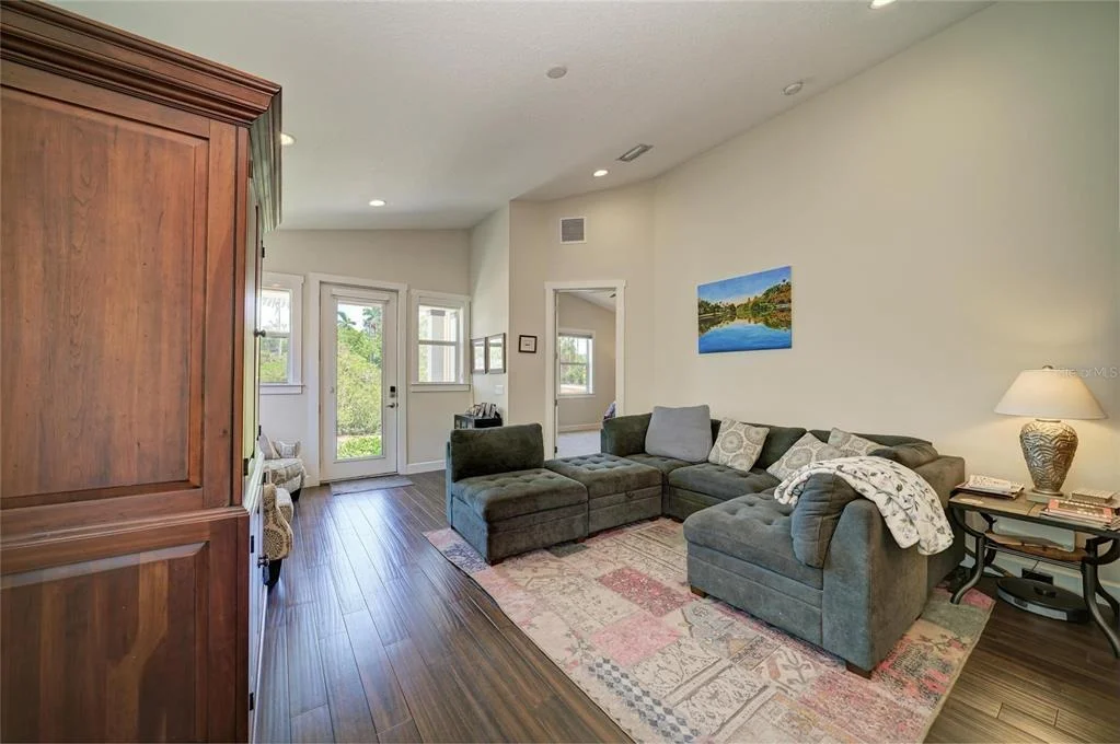 Photo of 632 VIRGINIA DRIVE